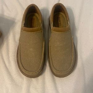 Born mens shoe.